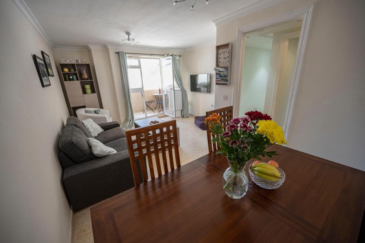 Bright And Central 2 Bedroom Flat In Gibraltar Exterior photo