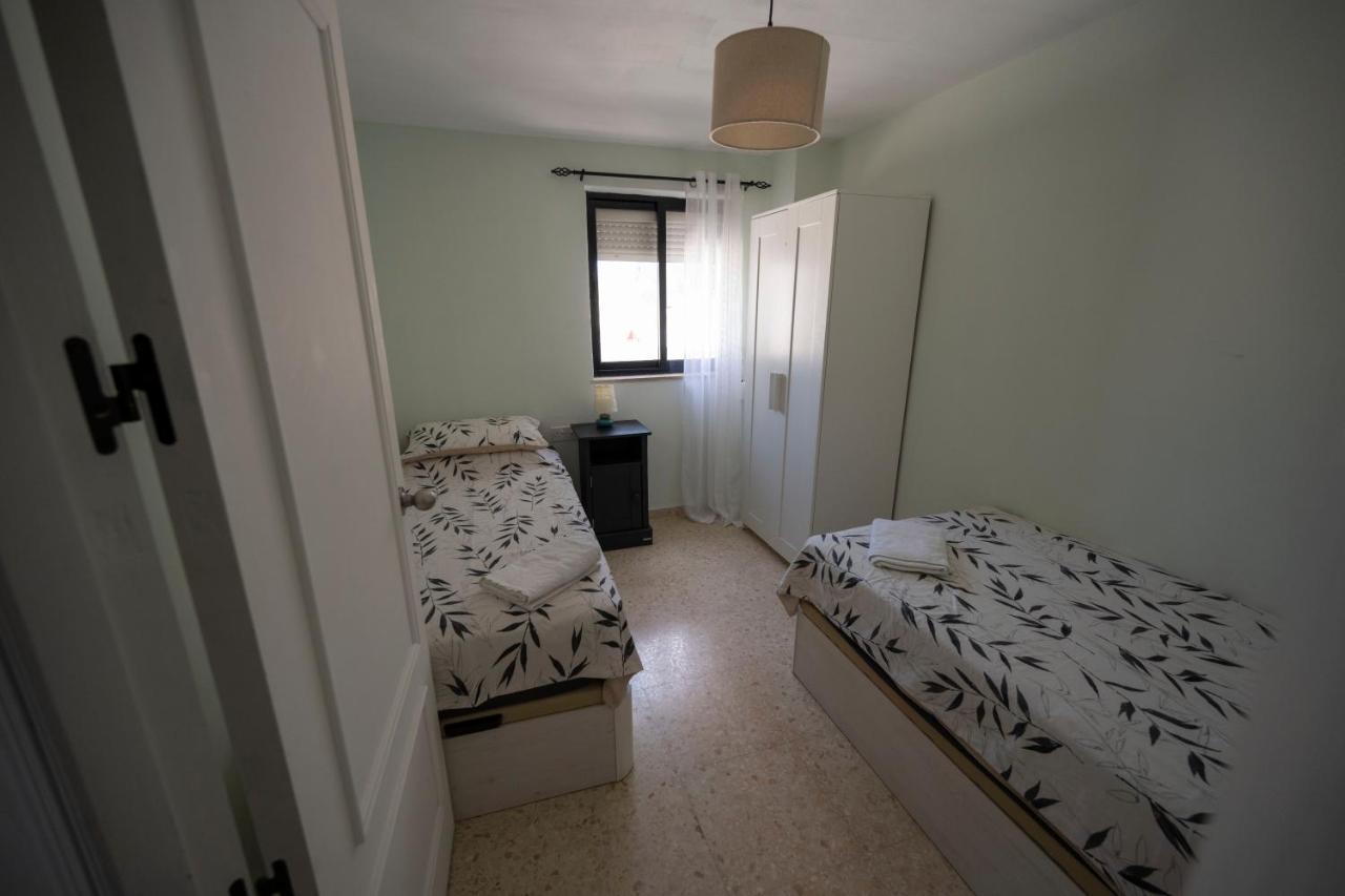 Bright And Central 2 Bedroom Flat In Gibraltar Exterior photo